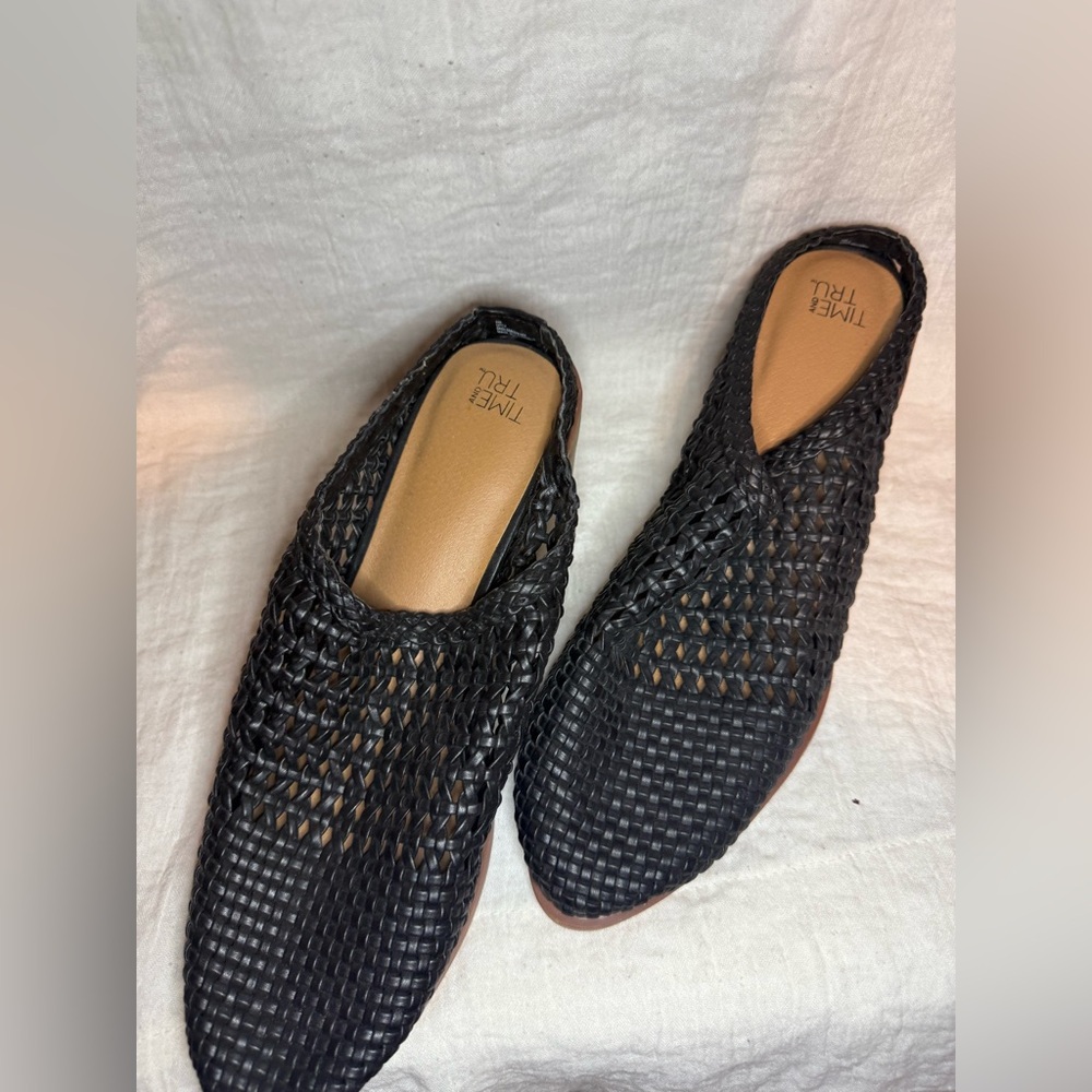 Time and Tru Black Woven Flats